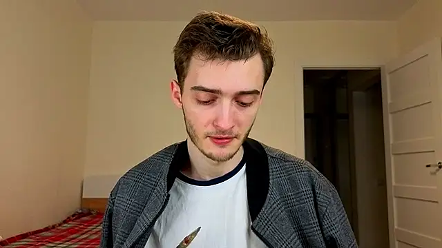 spider    man online show from 04-04-26, 05:30