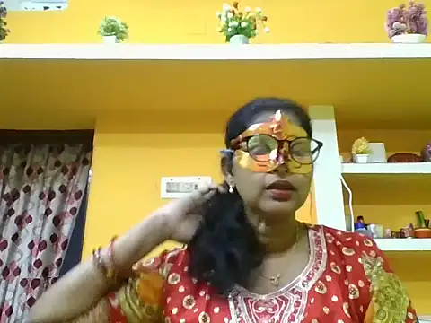 Snapshot of kavya1 chatting on 10-15-25, 01:52 kavya1 online show from 10-15-25, 01:52