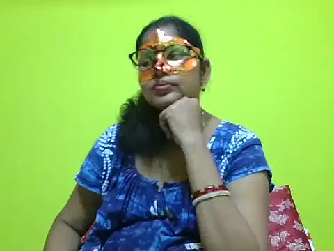 Snapshot of kavya1 chatting on 09-13-25, 01:00 kavya1 online show from 09-13-25, 01:00