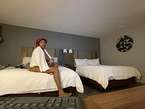 princesslivv online show from 02-13-26, 07:41