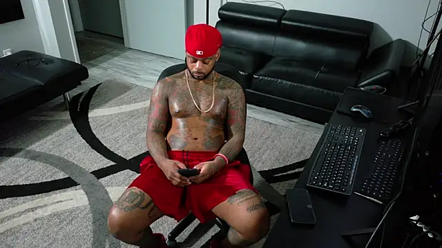 SLANGONDEMHOES online show from 12-03-25, 02:38