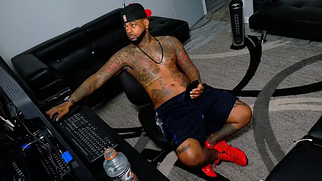 SLANGONDEMHOES online show from 02-01-26, 07:28