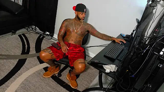 SLANGONDEMHOES online show from 11-11-25, 02:23