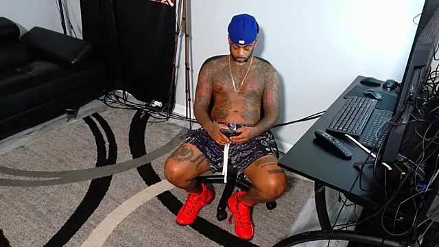 SLANGONDEMHOES online show from 11-04-25, 10:35