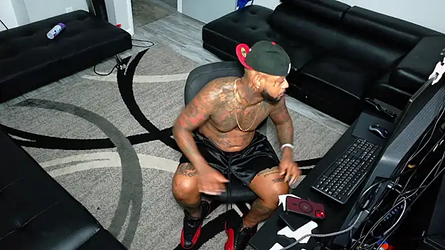 SLANGONDEMHOES online show from 01-10-26, 10:38