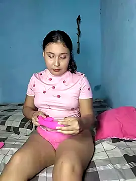 candybombomxh online show from 09-16-25, 05:41