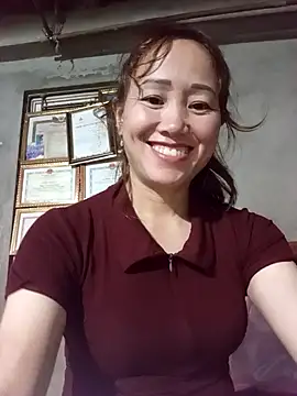 Snapshot of Fienjr chatting on 10-01-25, 10:30 Fienjr online show from 10-01-25, 10:30