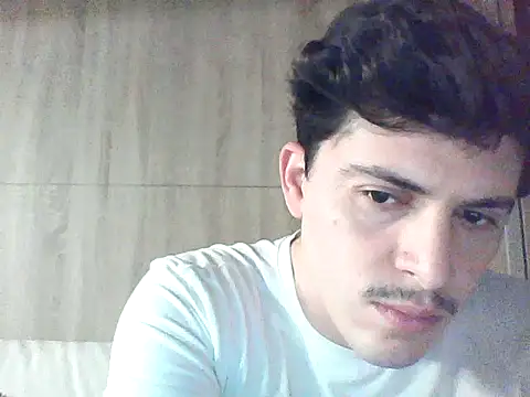 Snapshot of dock_75 chatting on 10-20-25, 06:30 dock 75 online show from 10-20-25, 06:30