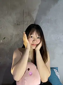 Hinne07 online show from 12-05-25, 02:54