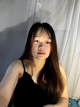 Hinne07 online show from 11-17-25, 12:47