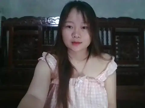 Hinne07 online show from 09-12-25, 06:18