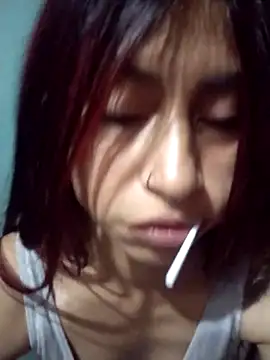 Pocahontas tw online show from 11-12-25, 02:04