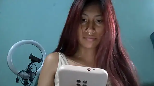 Pocahontas tw online show from 10-26-25, 03:23