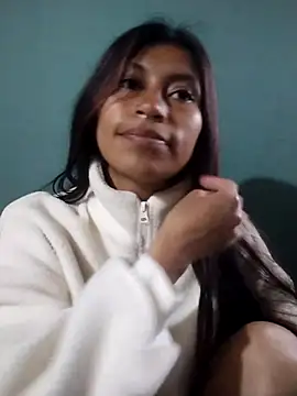 Pocahontas tw online show from 09-29-25, 02:34