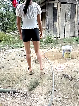 rubi bae online show from 10-30-25, 09:18