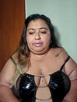 curvy diva  online show from 04-07-26, 09:05