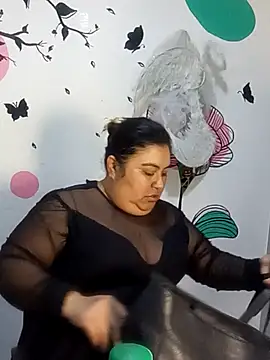 curvy diva  online show from 11-14-25, 11:03