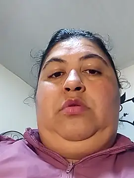 curvy diva  online show from 12-15-25, 09:04