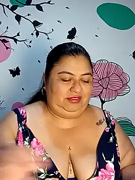 curvy diva  online show from 01-12-26, 09:27