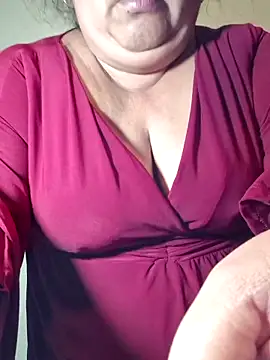 curvy diva  online show from 04-10-26, 09:27