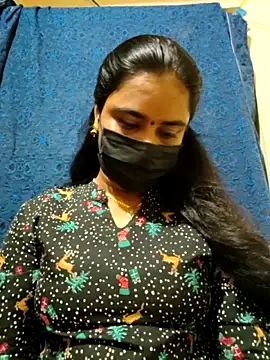 mini-queen online show from 03-28-26, 05:47