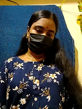 mini-queen online show from 04-13-26, 04:55