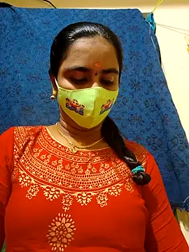 mini-queen online show from 02-10-26, 06:51