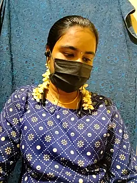 mini-queen online show from 04-22-26, 11:28