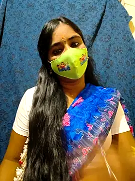 mini-queen online show from 11-21-25, 03:33