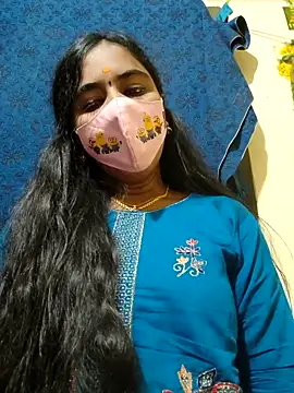 mini-queen online show from 02-19-26, 08:44