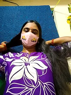 mini-queen online show from 03-12-26, 06:01