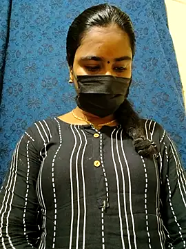 mini-queen online show from 03-21-26, 08:15