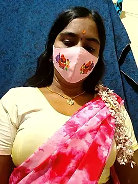 mini-queen online show from 01-11-26, 02:13