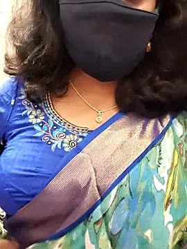 saritha29 online show from 09-30-25, 04:57