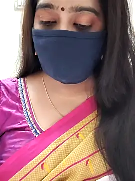 saritha29 online show from 05-18-26, 04:34