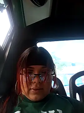 snow belle online show from 10-06-25, 08:09