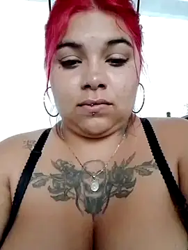 Snapshot of snow_belle chatting on 02-02-26, 07:35 snow belle online show from 02-02-26, 07:35