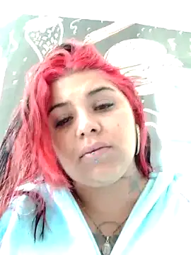 Snapshot of snow_belle chatting on 02-11-26, 02:39 snow belle online show from 02-11-26, 02:39