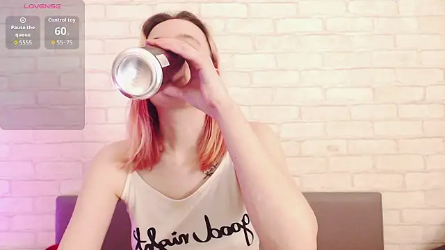 Snapshot of Ericha_Stone chatting on 02-24-26, 08:15 Ericha Stone online show from 02-24-26, 08:15