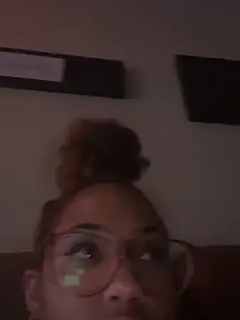 StylishEchium online show from 10-29-25, 06:56