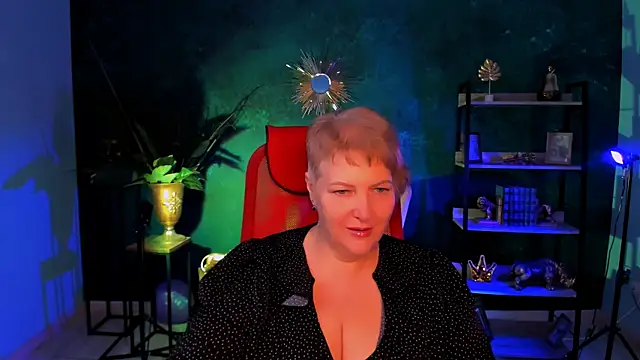 MaryMogan online show from 11-07-25, 08:41