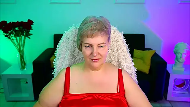 MaryMogan online show from 11-18-25, 05:00