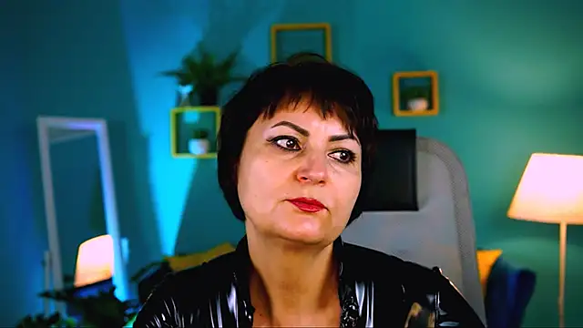 HelenBeler online show from 11-17-25, 05:44