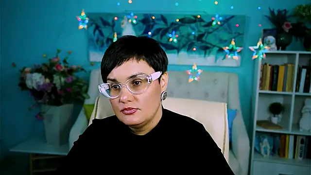 LauraDavidsons online show from 10-02-25, 04:43