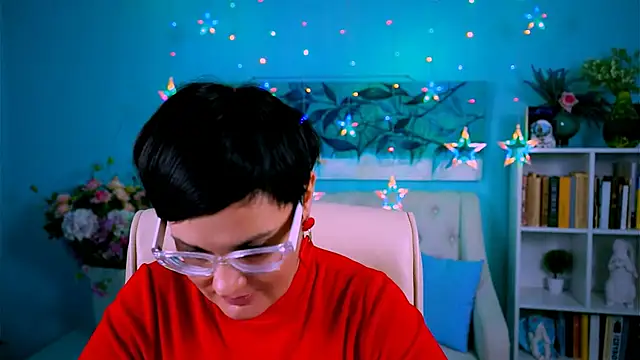 LauraDavidsons online show from 10-24-25, 05:56