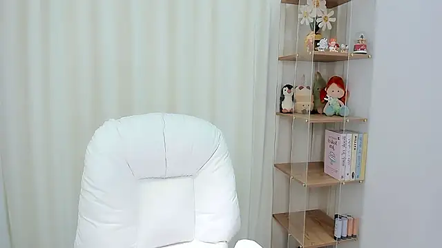 Nia-daozhu111 online show from 01-17-26, 08:18