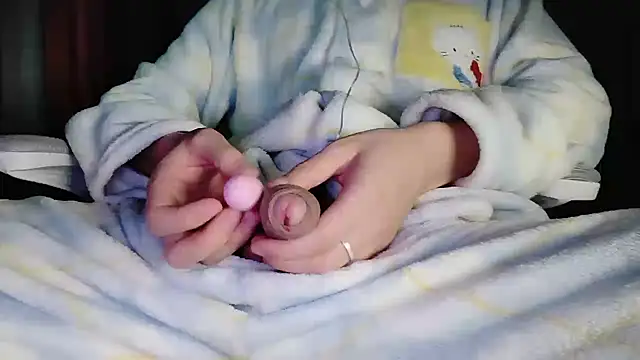 Dancer03 online show from 11-08-25, 12:09