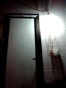 Georgia here online show from 10-26-25, 04:13