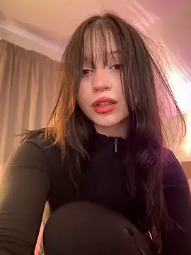 YourLittleDevil online show from 10-08-25, 01:23