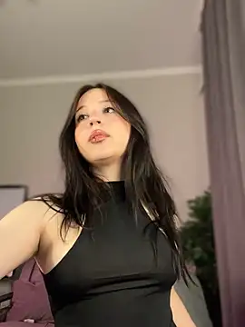 YourLittleDevil online show from 09-20-25, 01:05